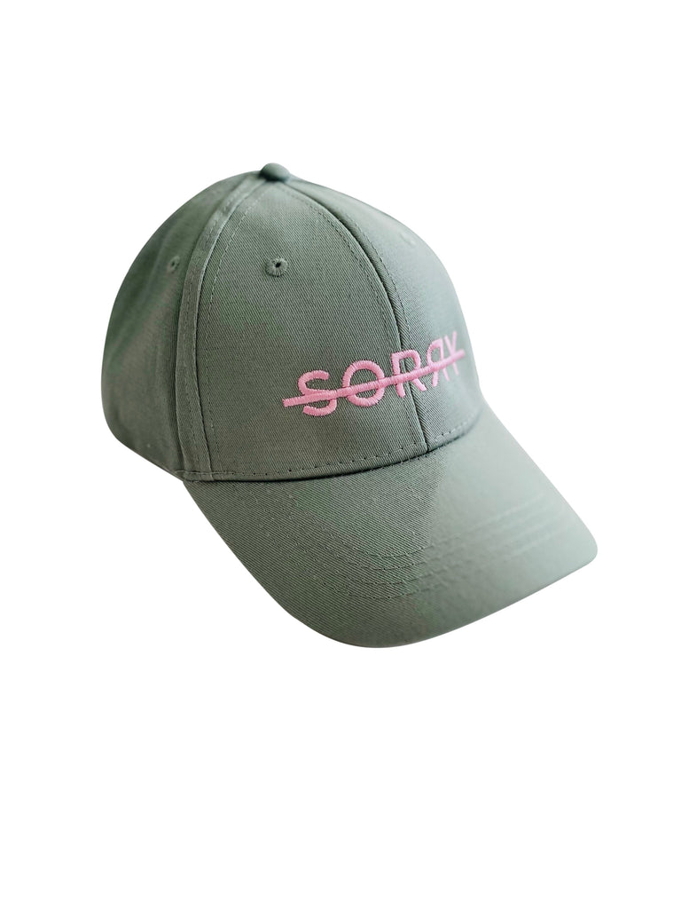 SORRY HAT GREEN(!)